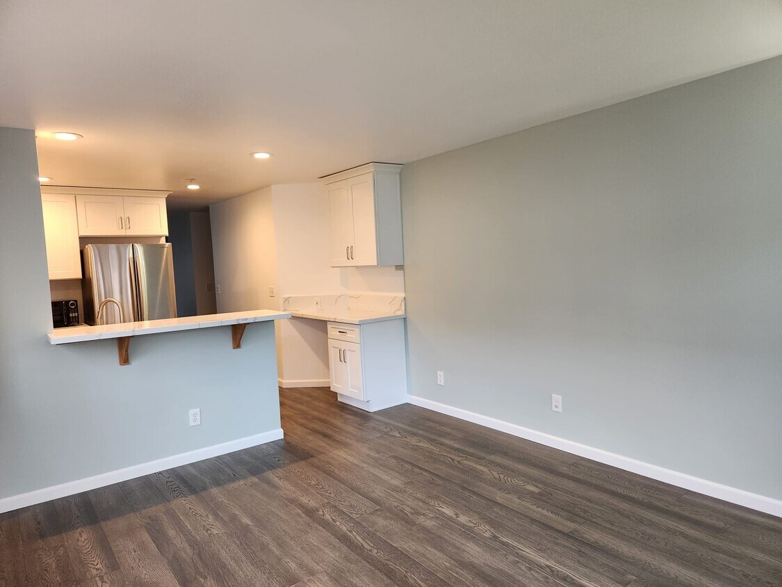 Foto principal - 12406 SE 31st St