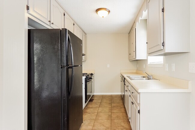 Foto del edificio - 2012 Russet Meadows Ct