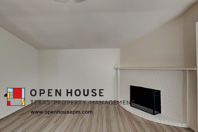 Building Photo - 850 Colson Dr, Arlington