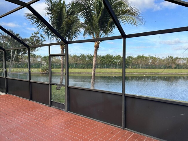 Foto del edificio - 1111 SW 84th Terrace