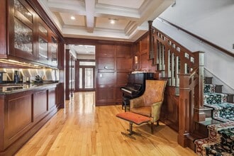 Building Photo - 945 Waverly St Building Photo - 945 Waverly St