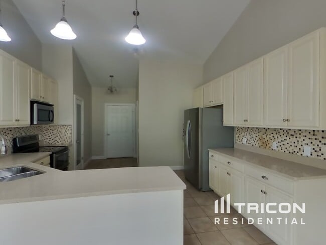 Foto del edificio - 1125 Winter Lake Dr