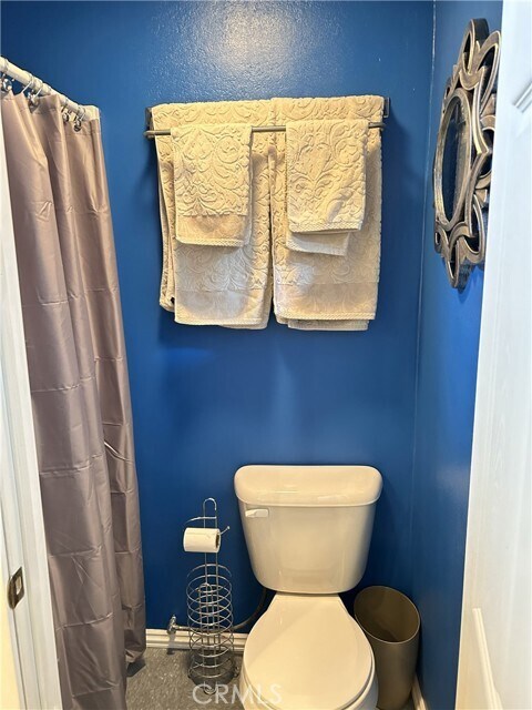 Foto del edificio - 21803 Plunge Rd