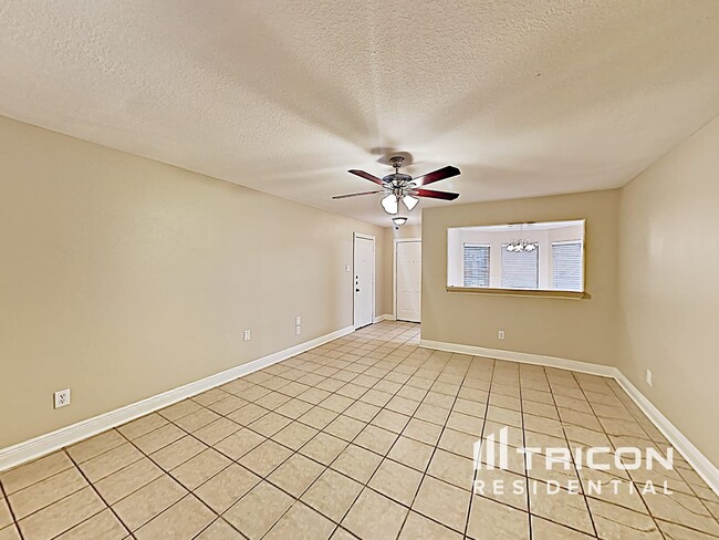 Foto del edificio - 4738 Black Rock St