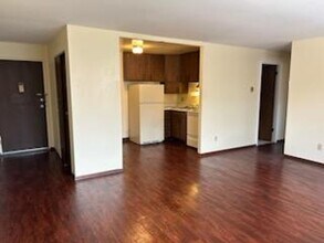 Building Photo - 952 Seton Ave