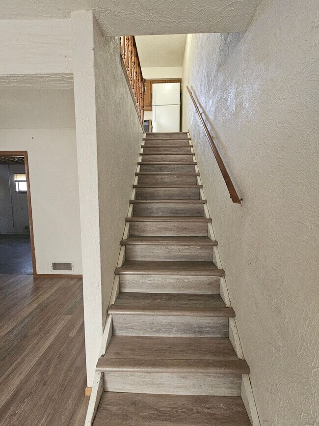 Foto del edificio - 754-756 W 61st St.