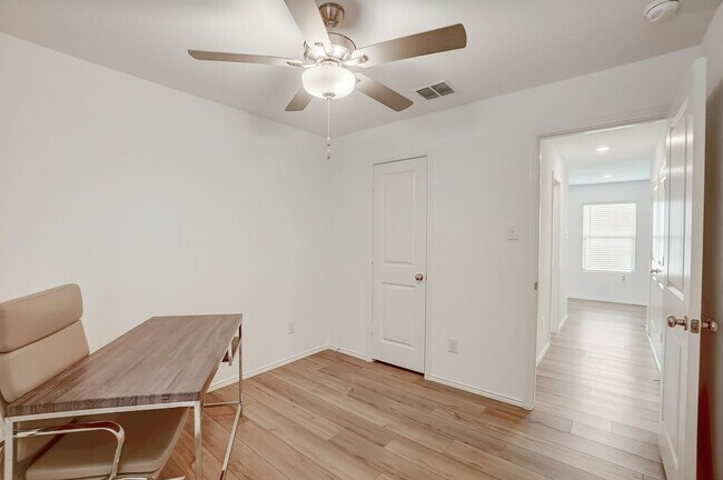 Foto del edificio - 9133 Mink Lane, McKinney, TX 75071 - 3 BR ...