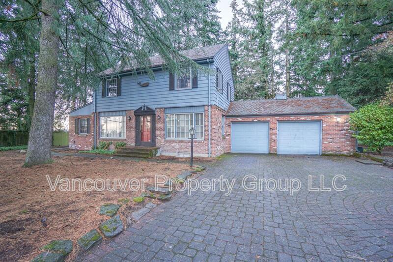 Primary Photo - 1110 S Lieser Rd