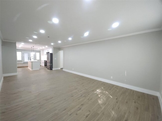 Foto del edificio - 7039 Bates St