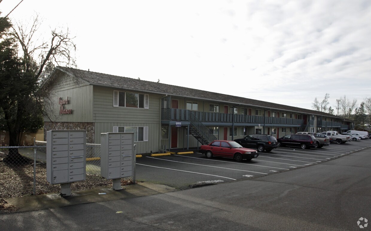Building Photo - Tigard Manor