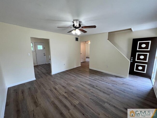 Foto del edificio - 1008 Terrace Blvd
