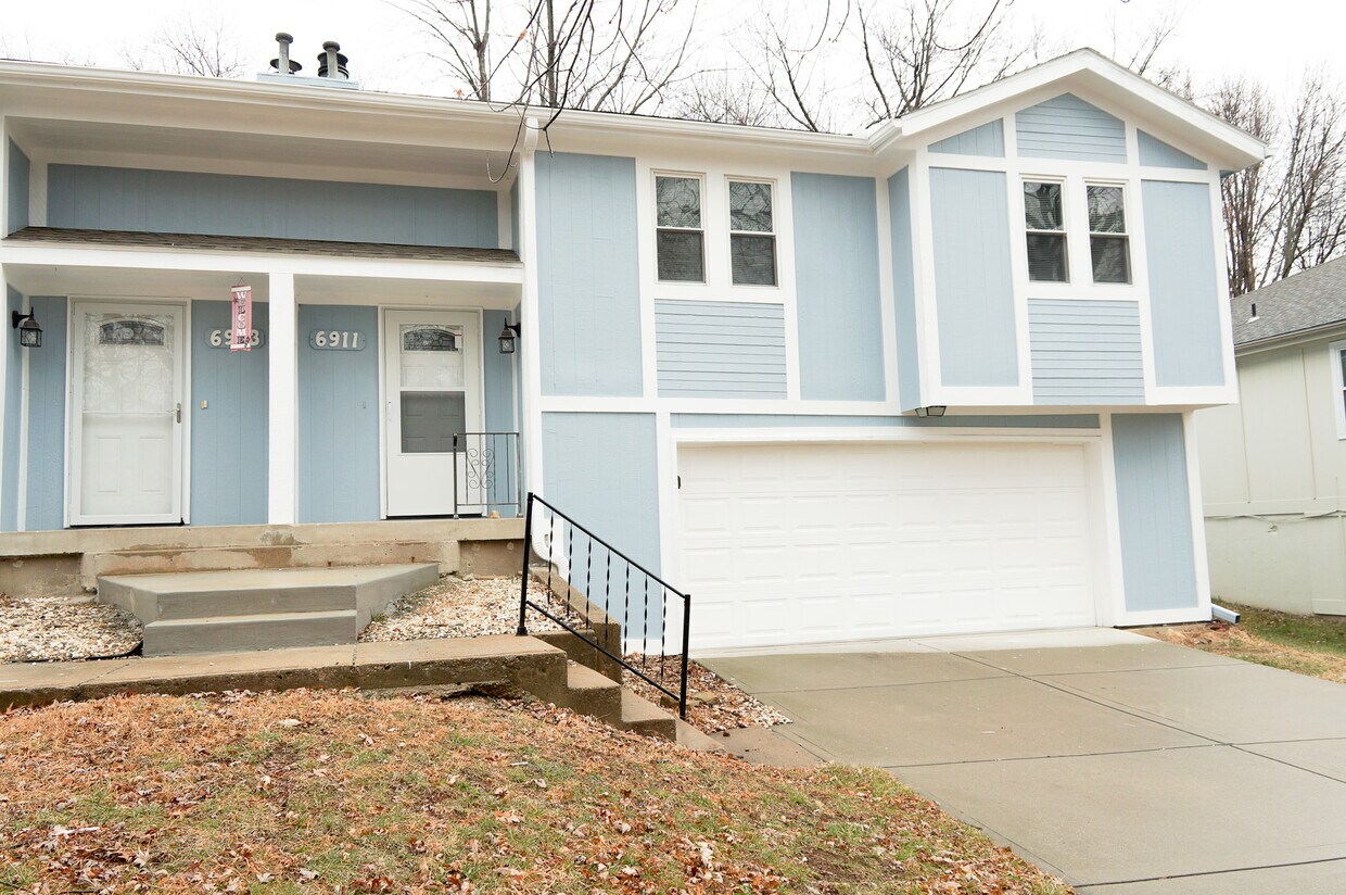 6911 N Fisk Ave, Kansas City, MO 64151 Townhome Rentals in Kansas