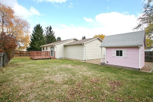 Building Photo - 6355 S Johnson Way