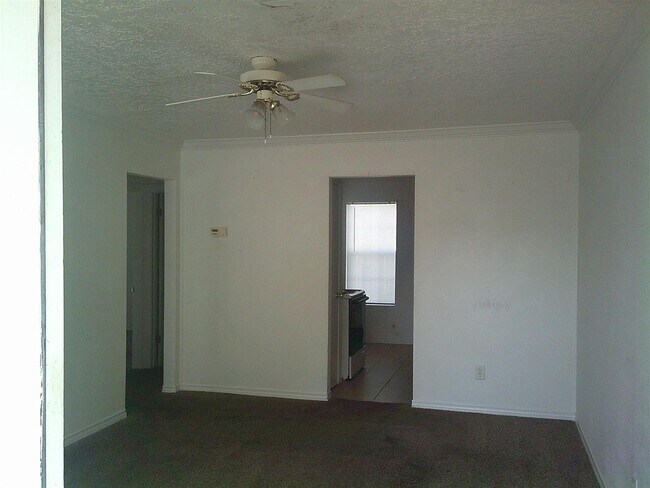 Foto del edificio - 2826 Mobley St NW