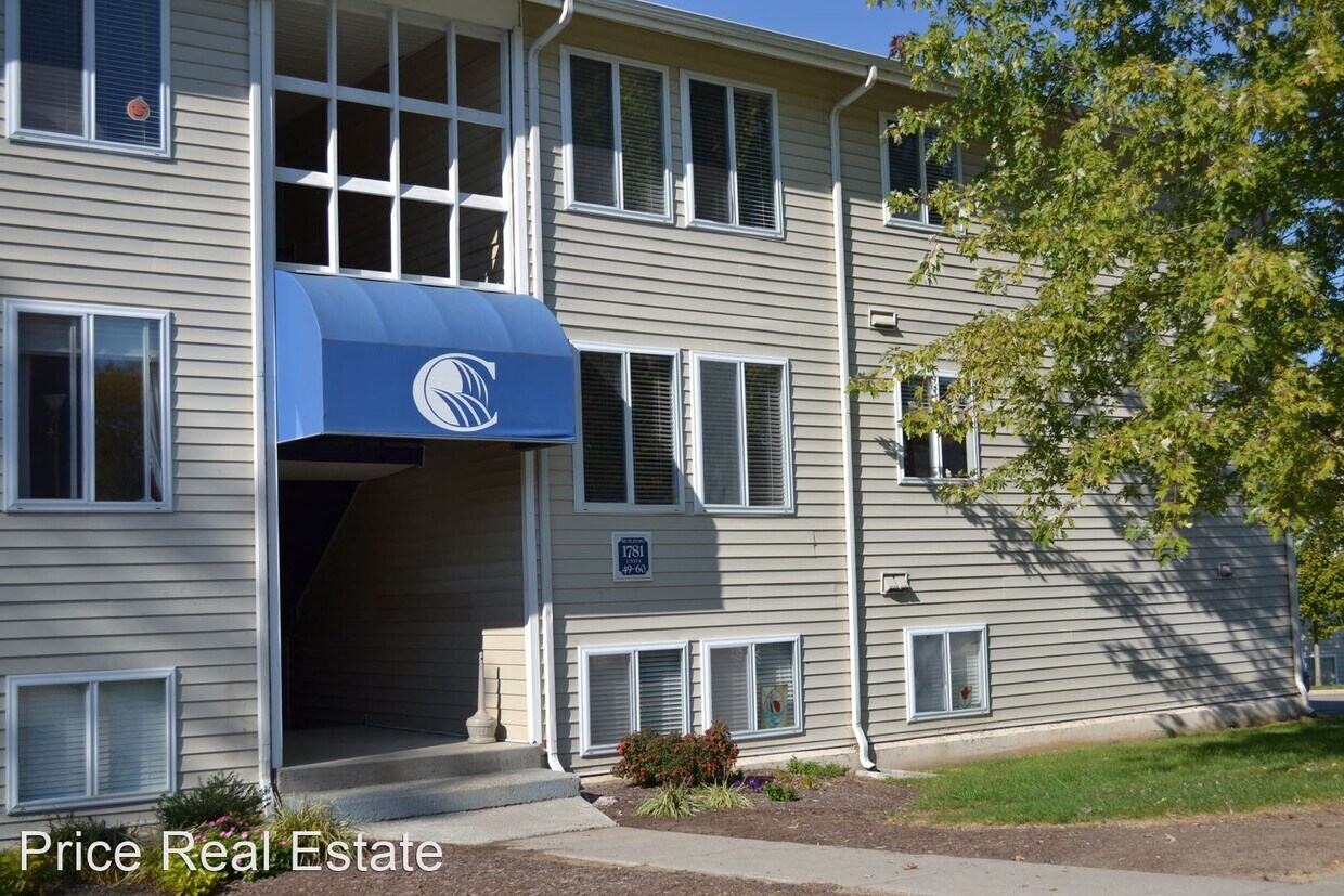 3 br, 2 bath House 1780 Liberty Lane 29 House Rental in