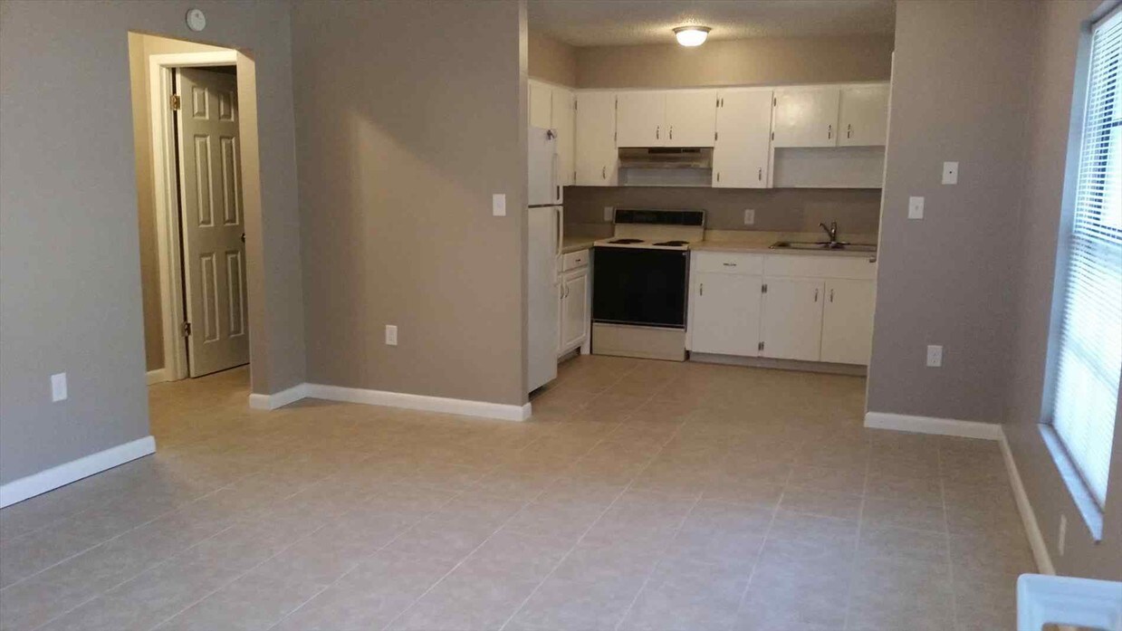Foto principal - 201 Jefferson Ave