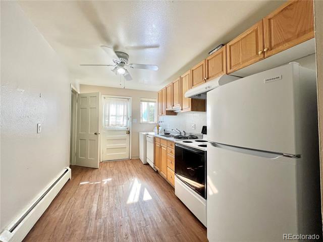 Foto del edificio - 2396 S Linden Ct