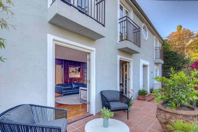 Foto del edificio - 1531 Marmont Ave