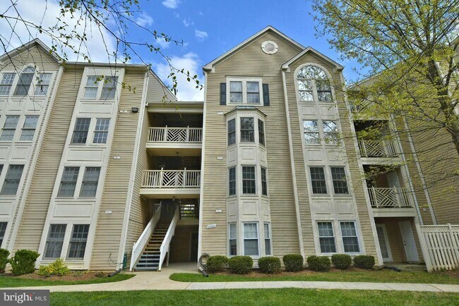 Foto del edificio - 12221 Fairfield House Dr