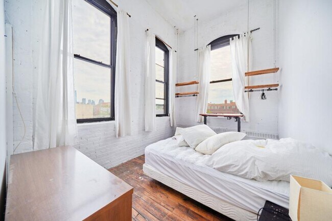 Foto del edificio - 1 bedroom in Brooklyn NY 11231
