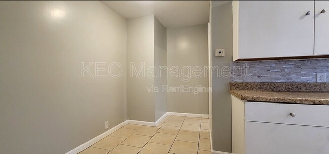 Foto del edificio - 231 E Xenia Dr