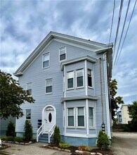 Building Photo - 141 Grove St
