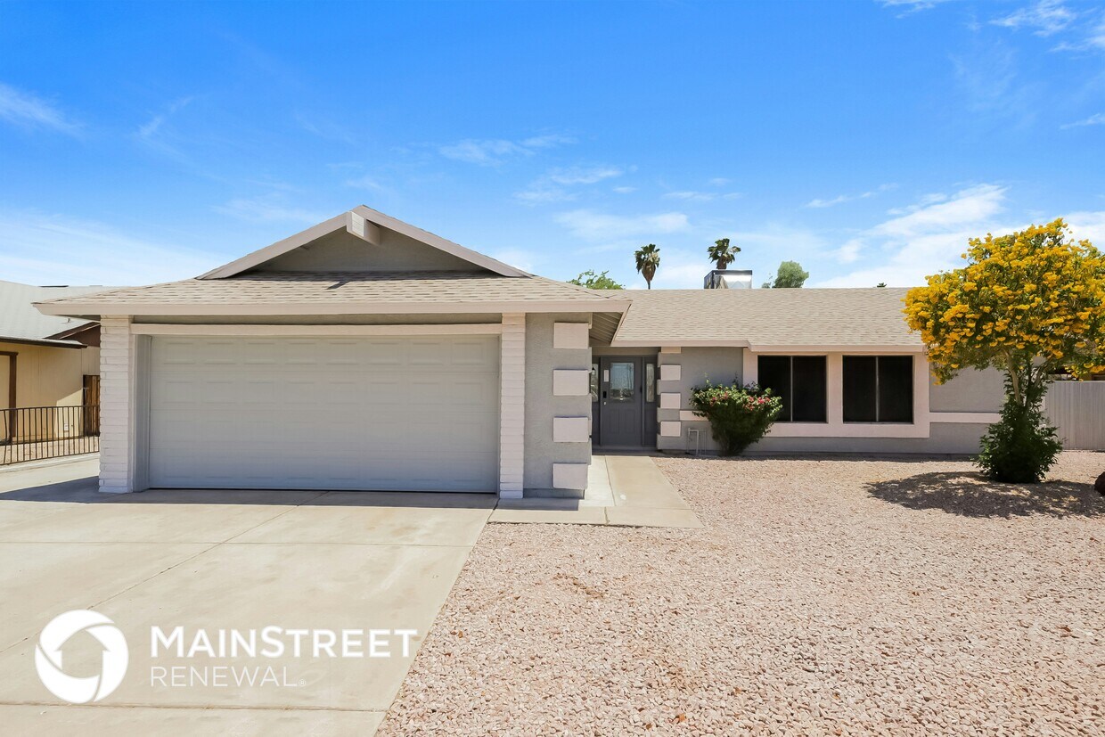 Primary Photo - 10237 N 45th Ave