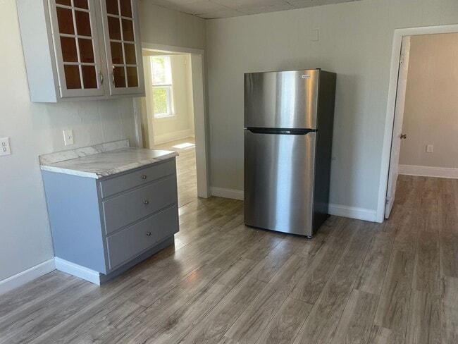 Foto del edificio - 21 Kenyon Ave