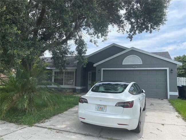Foto del edificio - 11836 Newchapel Ct