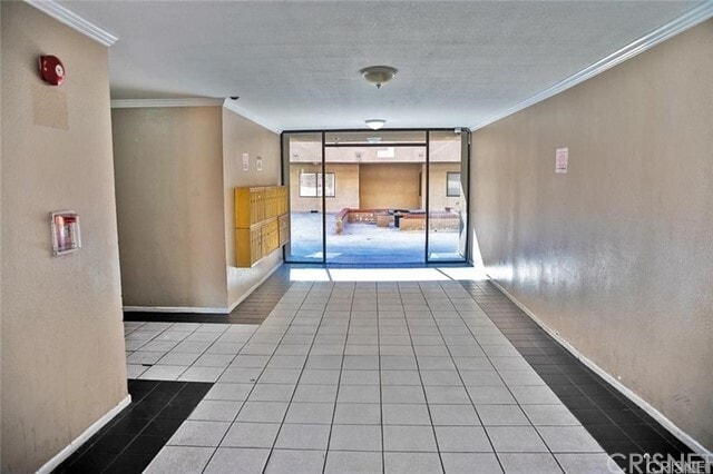 Building Photo - 10901 Laurel Canyon Blvd