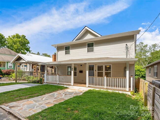 Building Photo - 42 Forsythe St