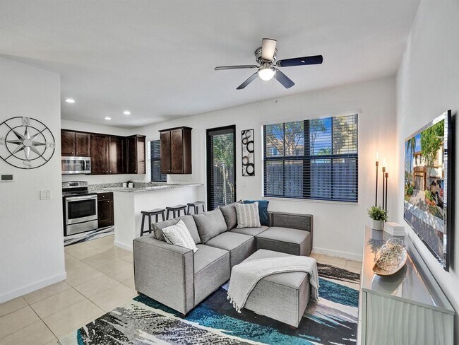 Building Photo - 9637 Watercrest Isle