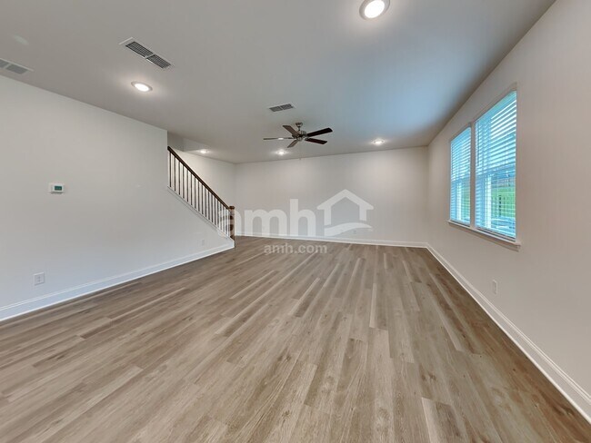 Foto del edificio - 1394 Soapstone Rd