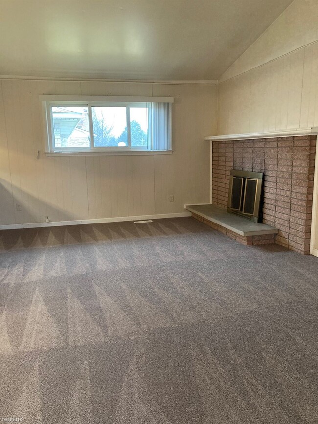 Building Photo - 3 br, 2 bath House - 4138 Dickson Dr