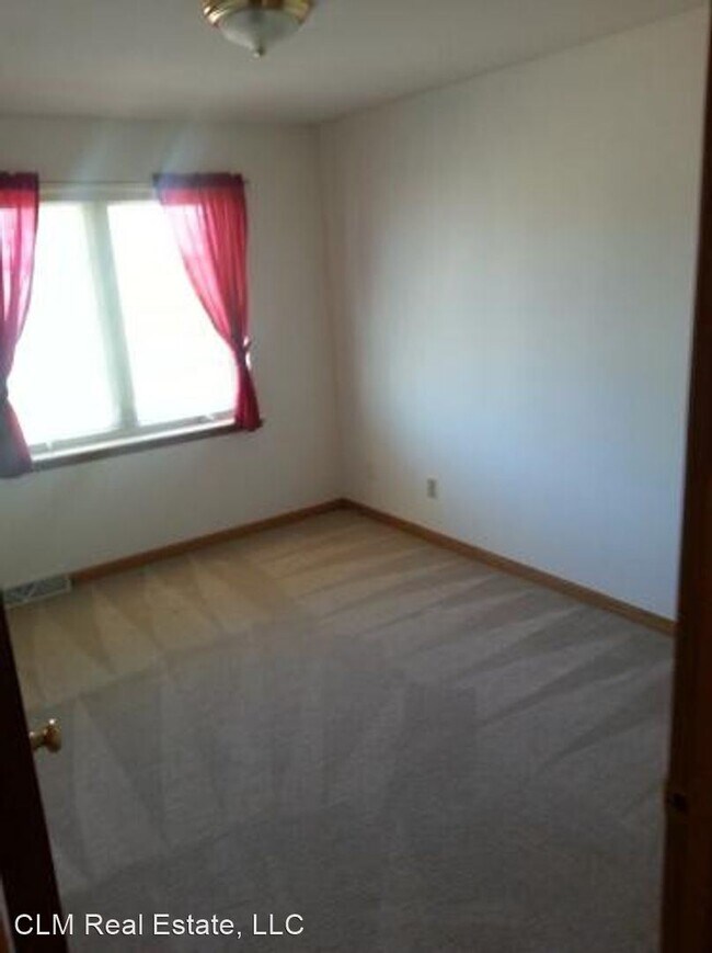 1115 St Albert the Great Dr, Sun Prairie, WI 53590 House Rental in