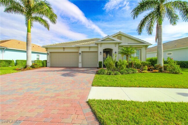 Foto del edificio - 14849 Windward Ln