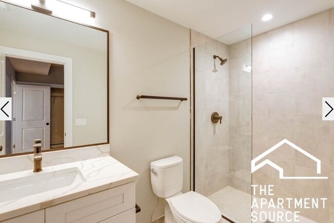 Building Photo - 4409 N Seeley Ave