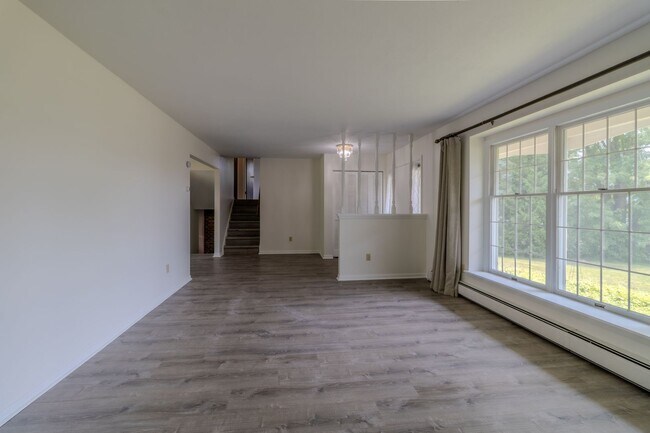 Foto del edificio - Price Improvement! Sweet Serene Silver Lake