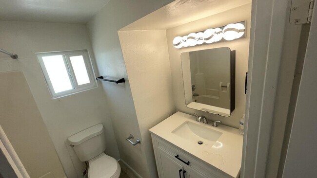 Foto del edificio - 6731 N 63rd Ave