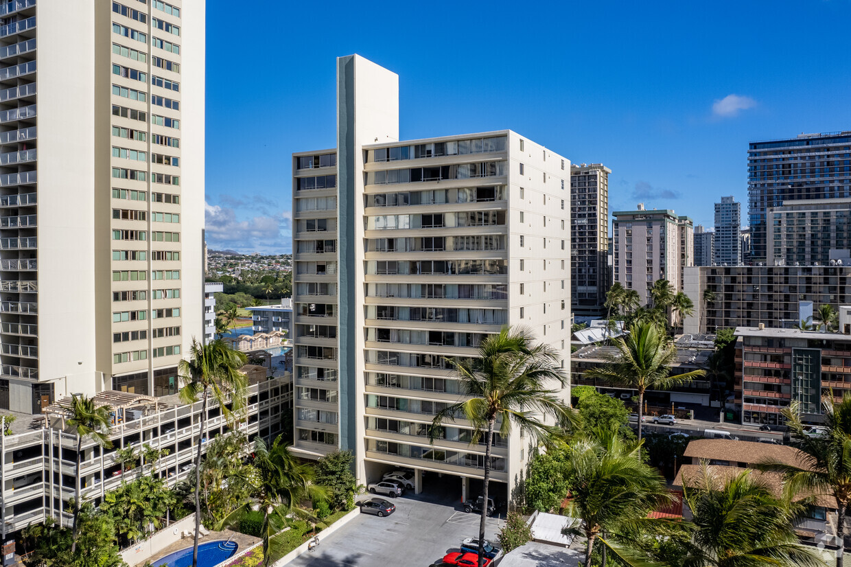 Seaside Tower - Apartments in Honolulu, HI | Apartments.com