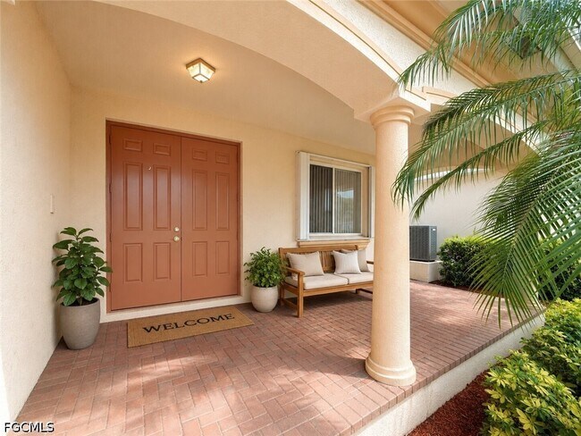 Foto del edificio - 17038 Tremont St