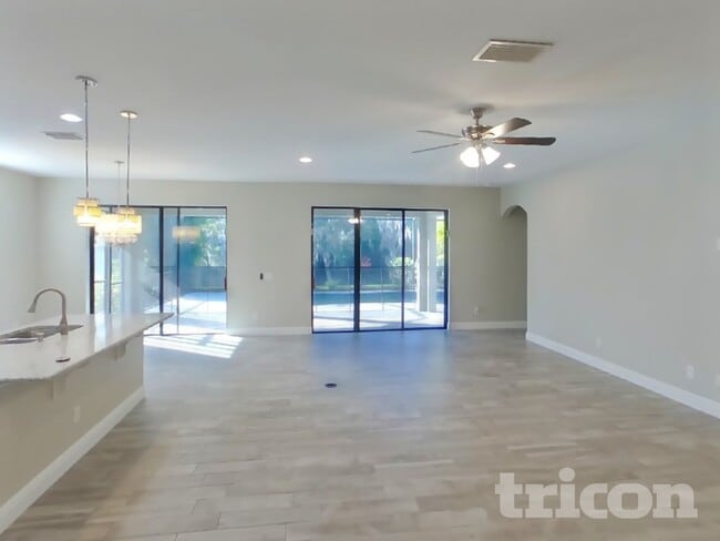 Building Photo - 824 129th St NE