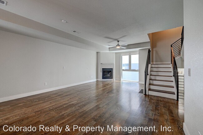 Building Photo - 2 br, 2.5 bath House - 1821 Irving Street ...