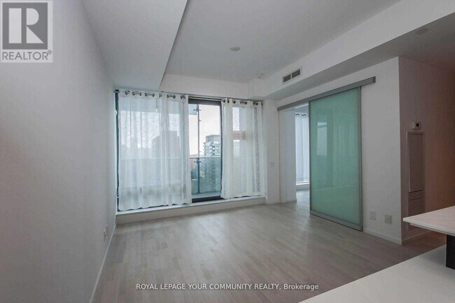 Building Photo - 5 St Joseph St