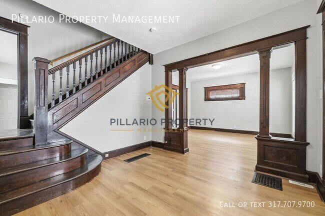 Foto del edificio - 3625 N Kenwood Ave