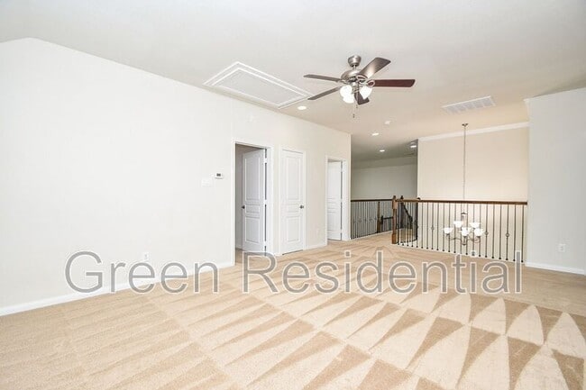 Building Photo - 30217 Live Oak Way