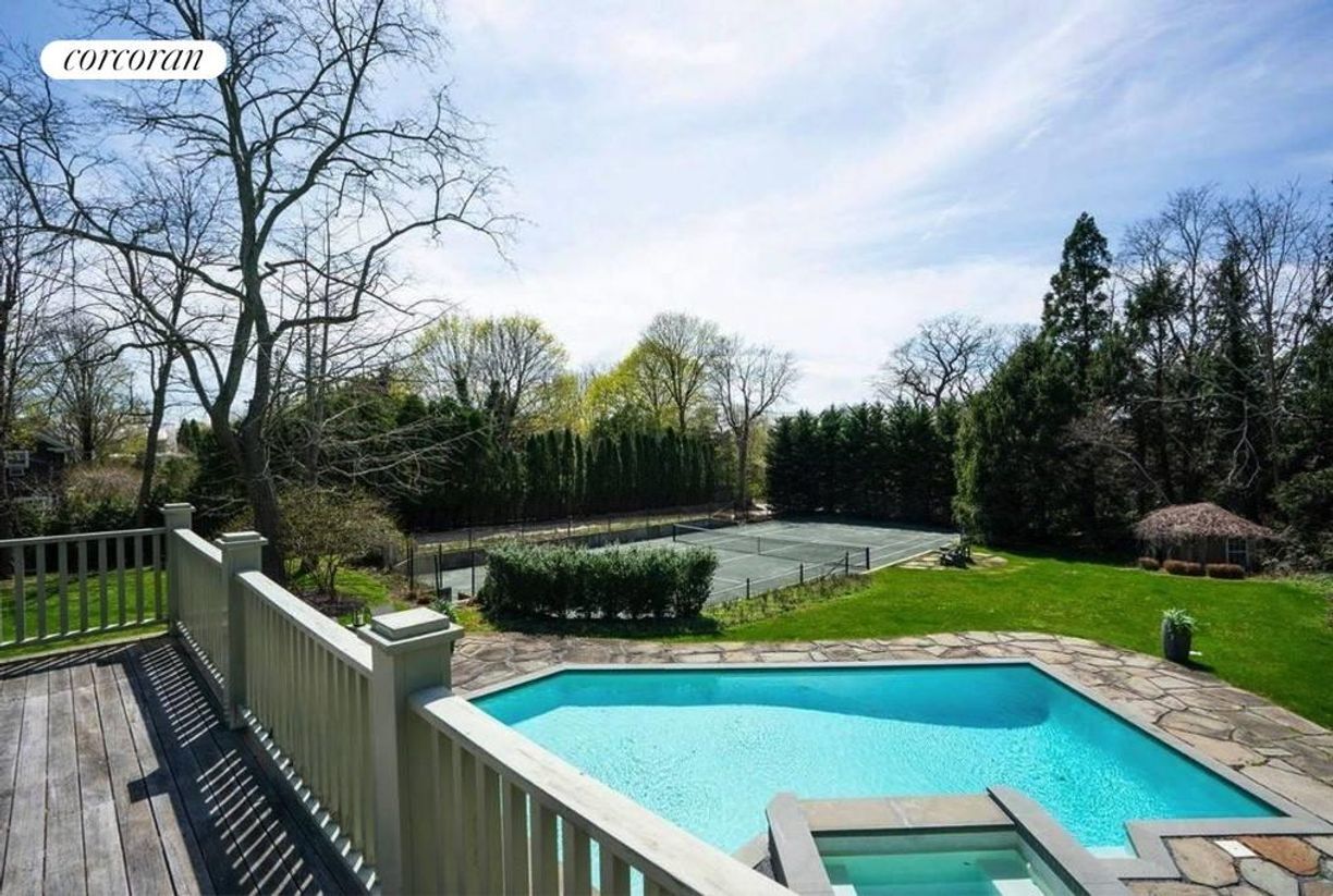 Primary Photo - 55 Bishops Ln
