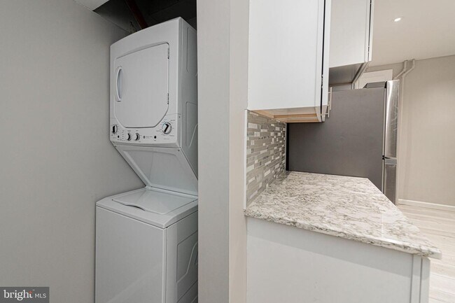 Foto del edificio - 300 St Marys St