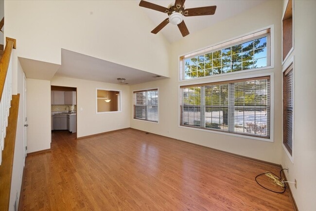 Building Photo - 118 Cambrian Ct