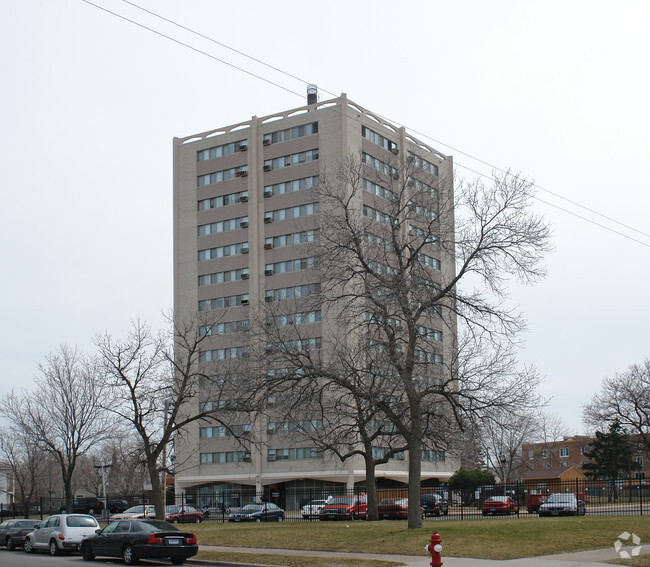 Foto del edificio - Pentagon Apartments